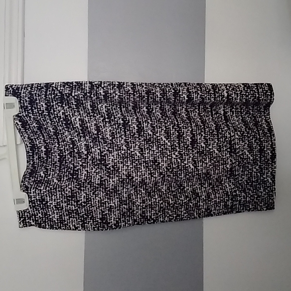 Womens polyester skirt - Picture 1 of 6